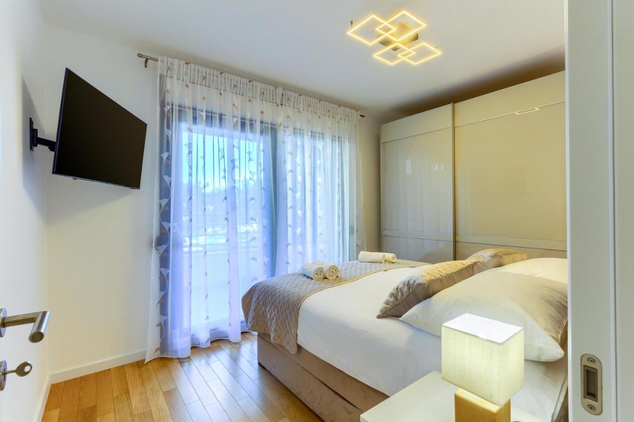 Luxury Apartment Petra Spalato Esterno foto